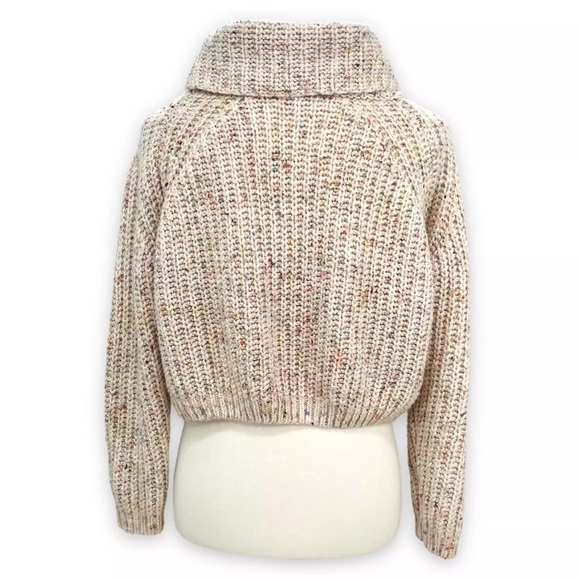 Moon & Madison Beige Speckled Confetti Cowl Neck Cropped Sweater Women's Small - Picture 3 of 11